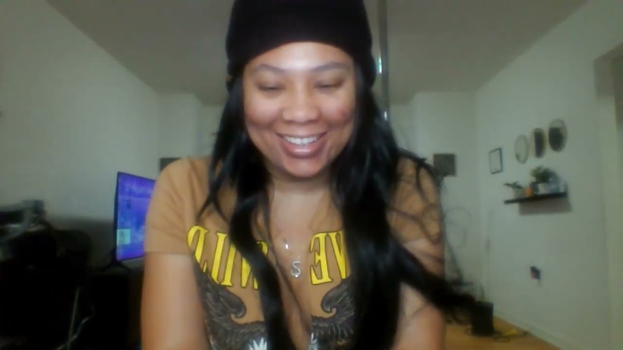 Ого, кто тут мастер на все руки?! Они хотят прийти и починить эти трубы... Ух ты!!!