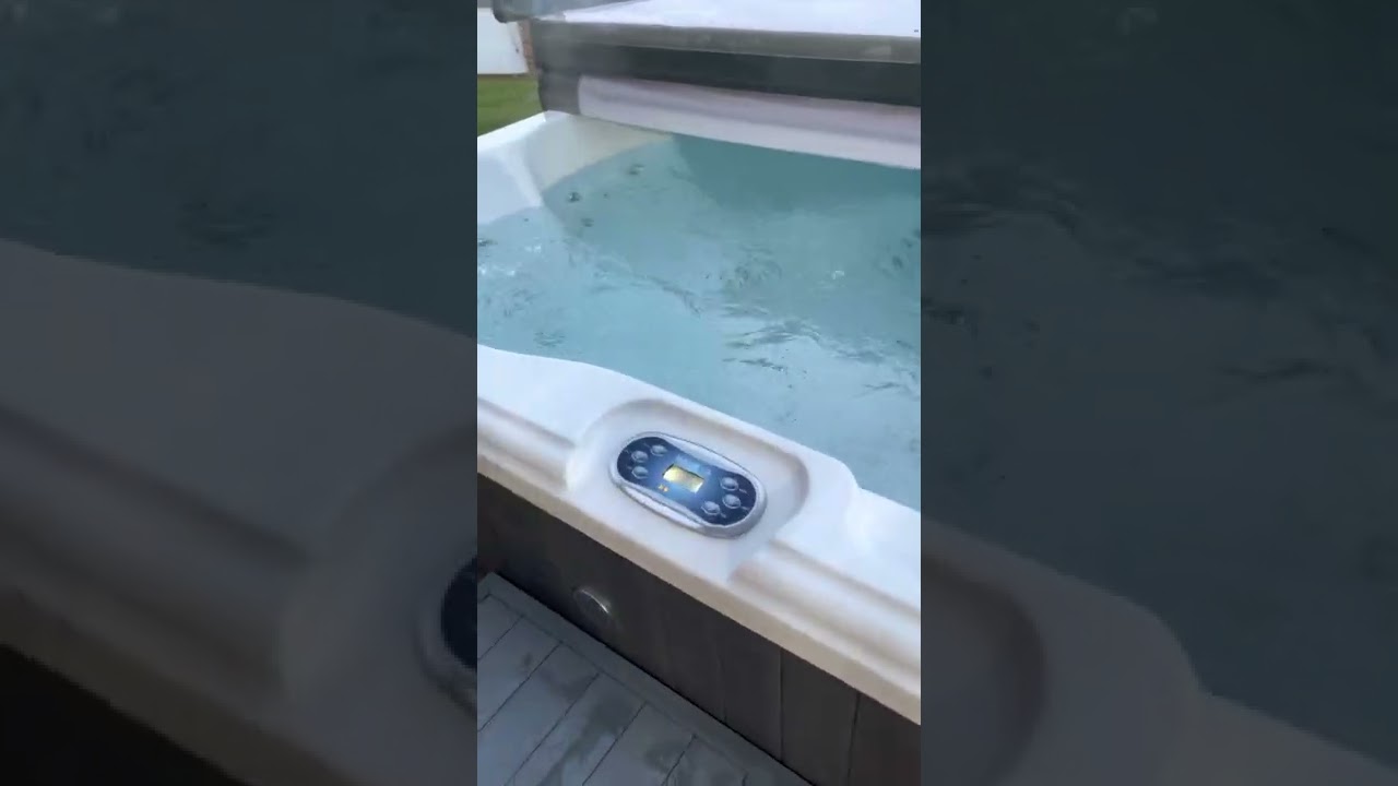 Hot tub overheating Blue whale spa 
43.5 degrees . Hot tub running too hot why 🤷‍♀️?? 