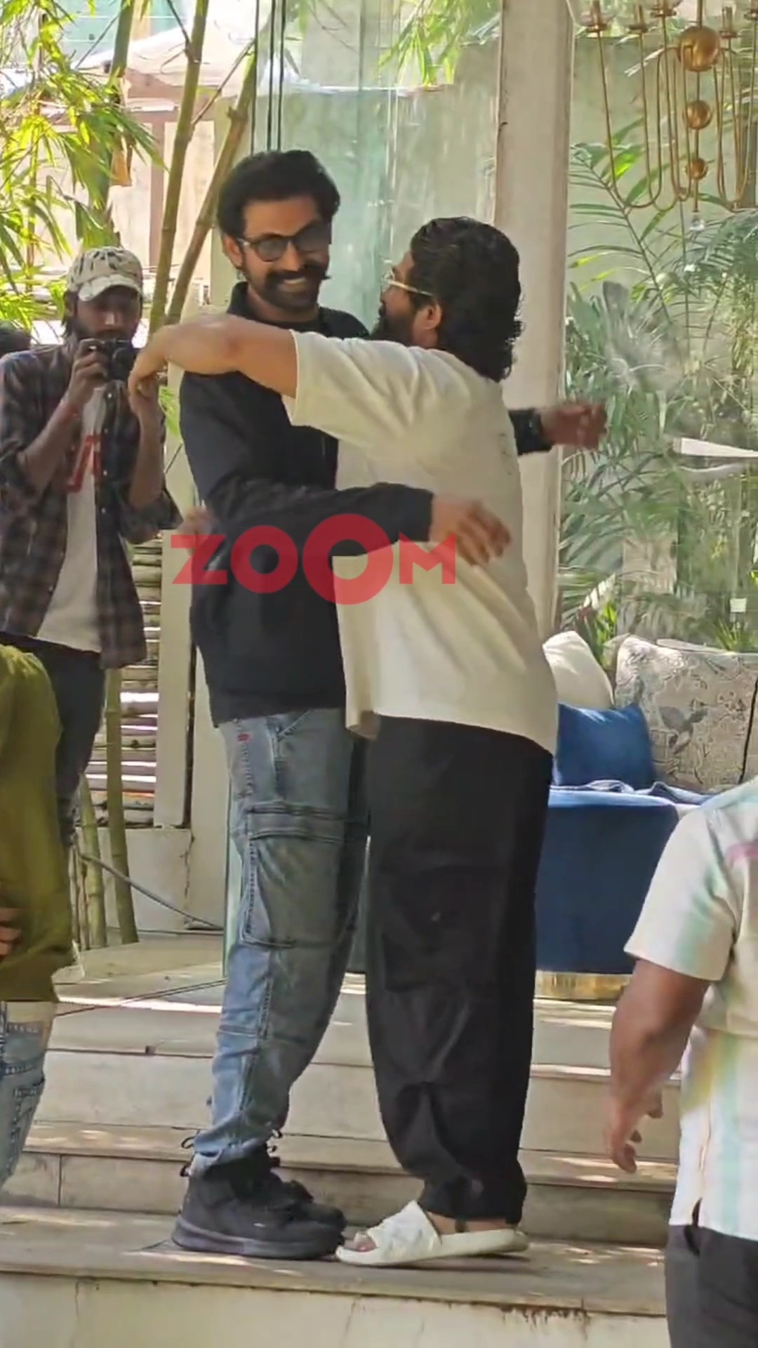 Rana Daggubati HUGS Allu Arjun as he arrives to meet hom post he gets bail from jail #shorts