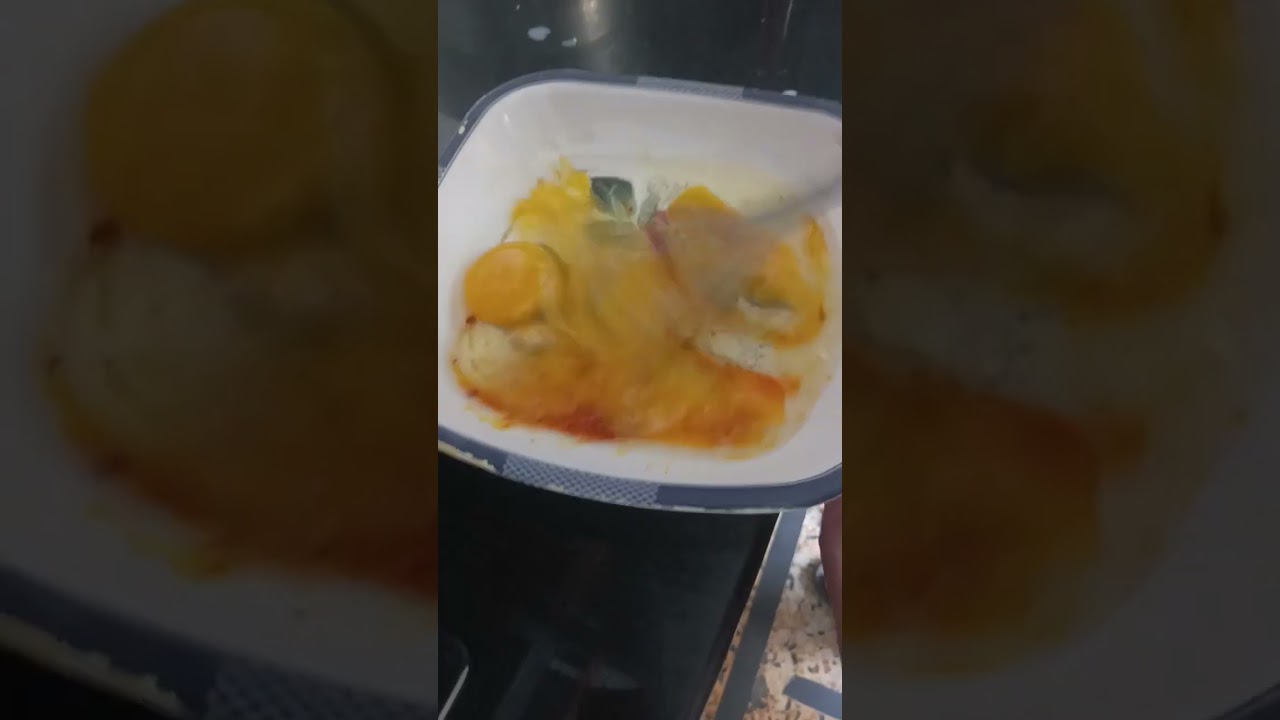 Zindagi ka mza Tou methy m h 😋 cooking with Naila 