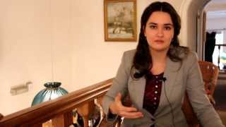 Ксения Касаткина - преподаватель русского языка в Школе Ксения Касаткина - преподаватель русского языка в Школе