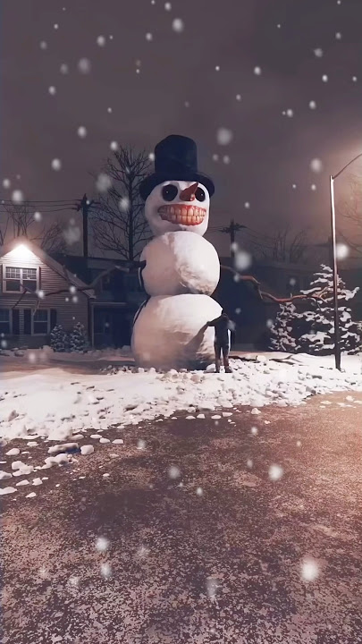 Giant evil snowman☃️😈😱