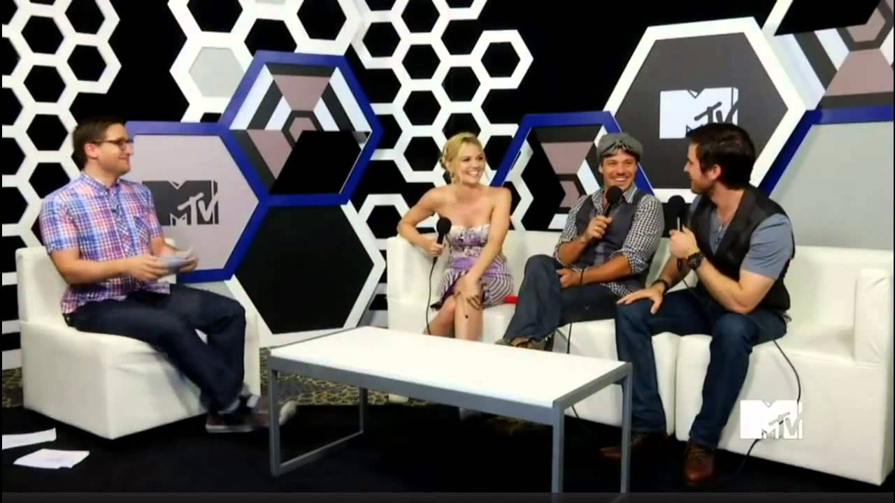 Once Upon A Time Cast at ComicCon 2013