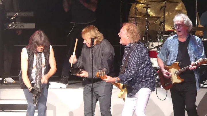 "Hot Blooded" Foreigner(Origin...  Lineup)@Hard Ro...