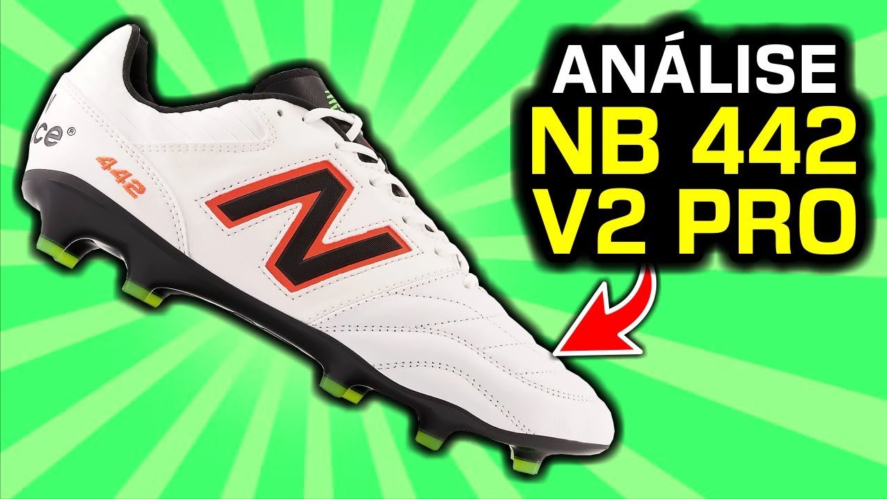 This soccer cleat is ABSURD 😱 - Review of the New Balance 442 V2