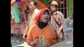 Oleh Oleh - Singa Dangdut Lusyana Jaya                                               [31-03-2015]