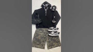 HOW TO STYLE…BLACK HOODIE! streetwear style😍 #fashion #streetwear #outfitideas #outfit #style