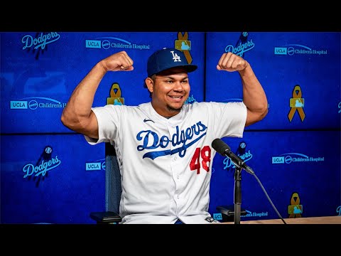 Brusdar Graterol represents Dodgers in 'This or That' for Childhood Cancer Awareness Month