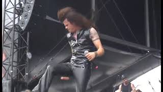 Crimson Glory - Where Dragons Rule (Live)