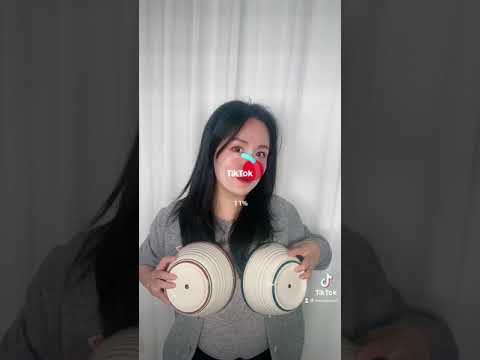 루돌프코를 한 왕가슴녀를 그려줘 라고 Ai애니에게 부탁함