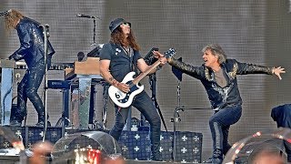 Full live recording from bon jovi's most recent gig in the netherlands
on june 13th, 2019. special thanks go to my good friend, thesedays95,
for th...