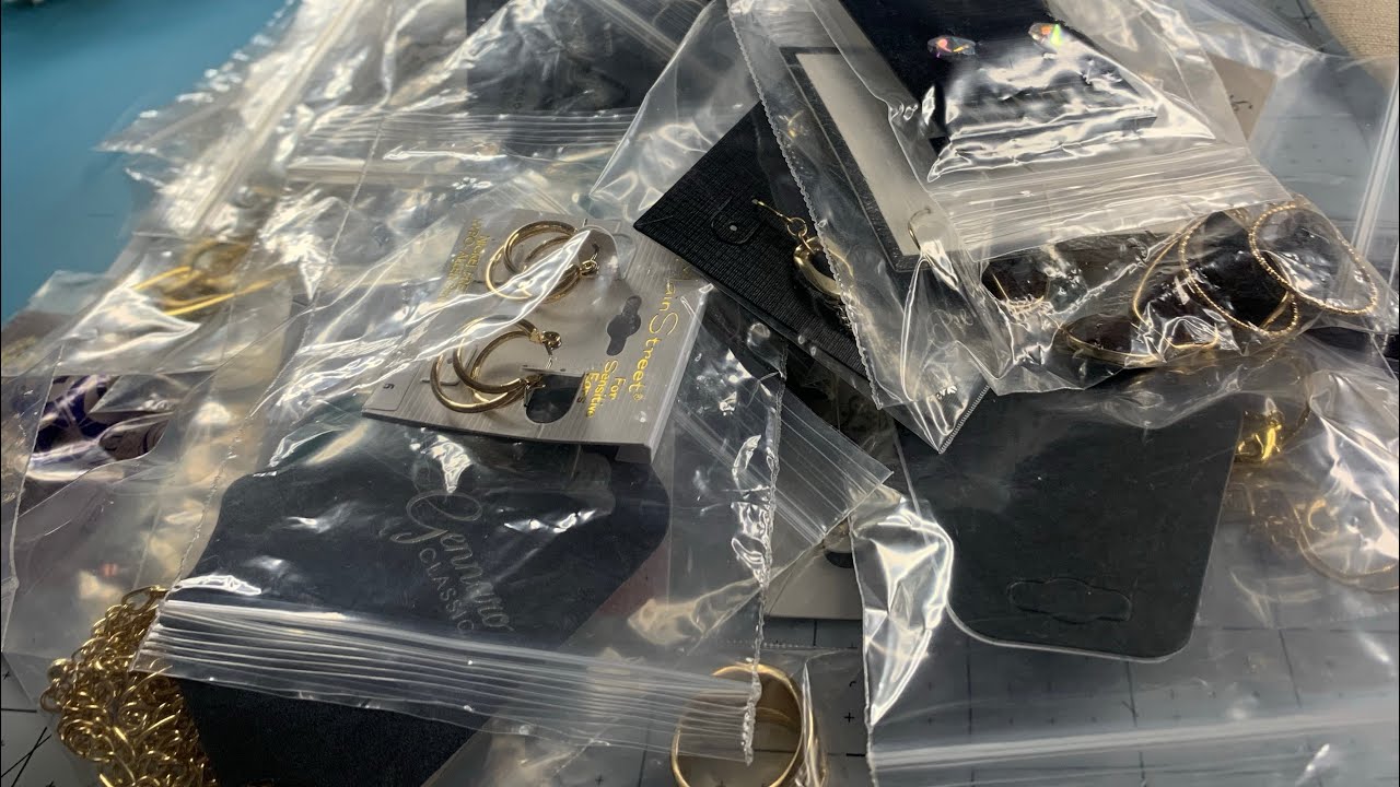 Let’s Finish the Shop Goodwill Bluebox Jewelry Unboxing From Tuesday 📦