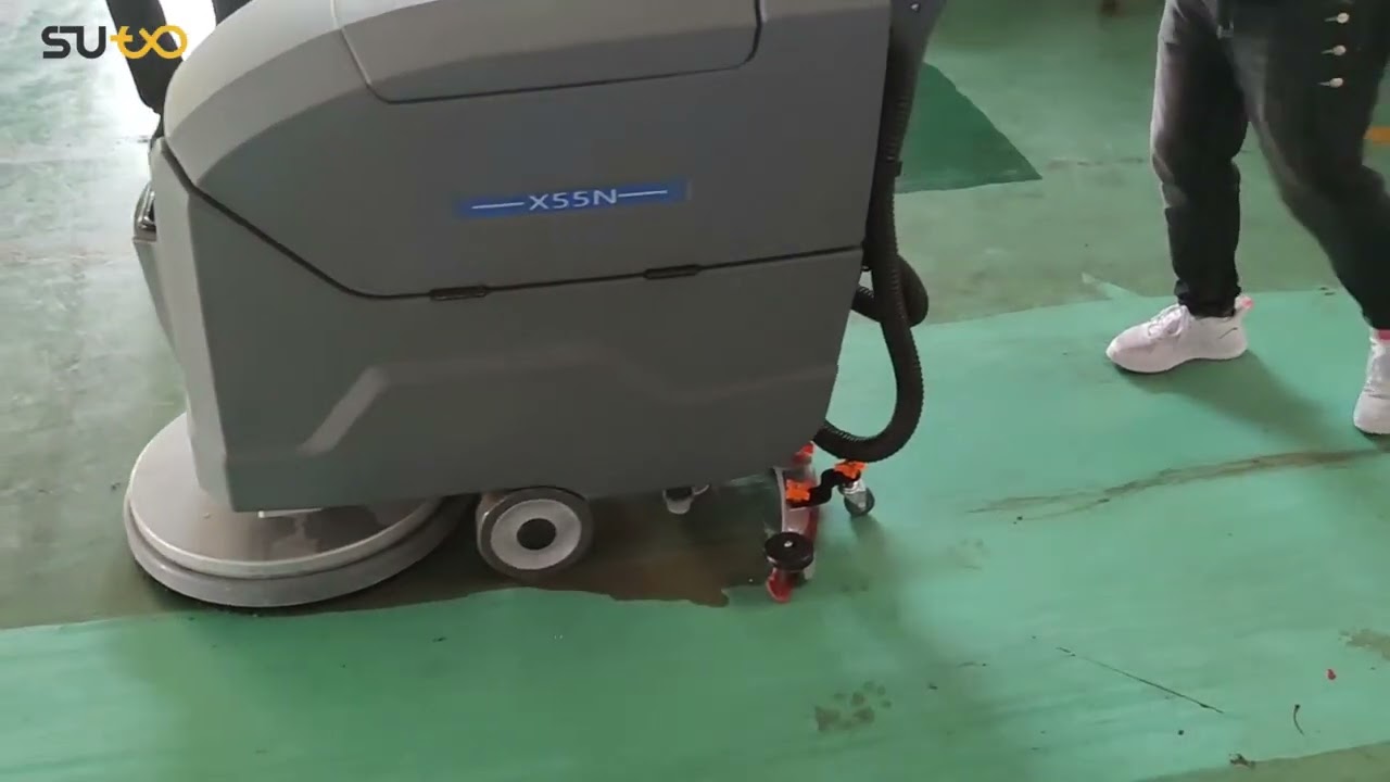 SUTO-55N factory floor cleaning