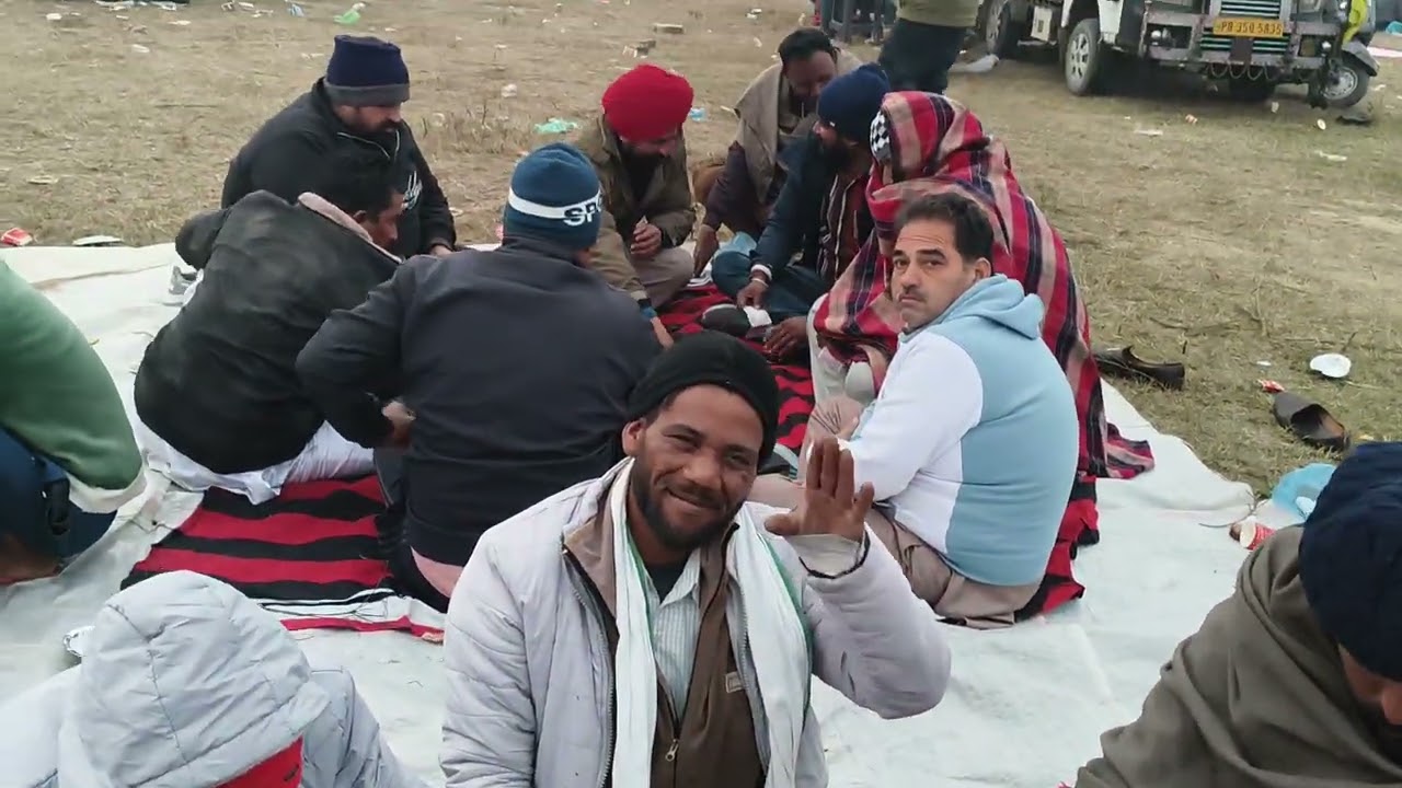 ਬਾਬਾ ਜੀ ਪਿੰਡ ਸੇਖਵਾਂ ਤਹਿਸੀਲ ਜੀਰਾ ਜਿਲਾ ਫਿਰੋਜਪੁਰ ਫਰੀਦਕੋਟ ਅੰਮ੍ਰਿਤਸਰ ਰੋਡ ਤੇ  ਹੈ ਲੱਖਾਂ ਹੀ ਜੂਆ ਖੇਡਣ ਟੋਲੀਆਂ