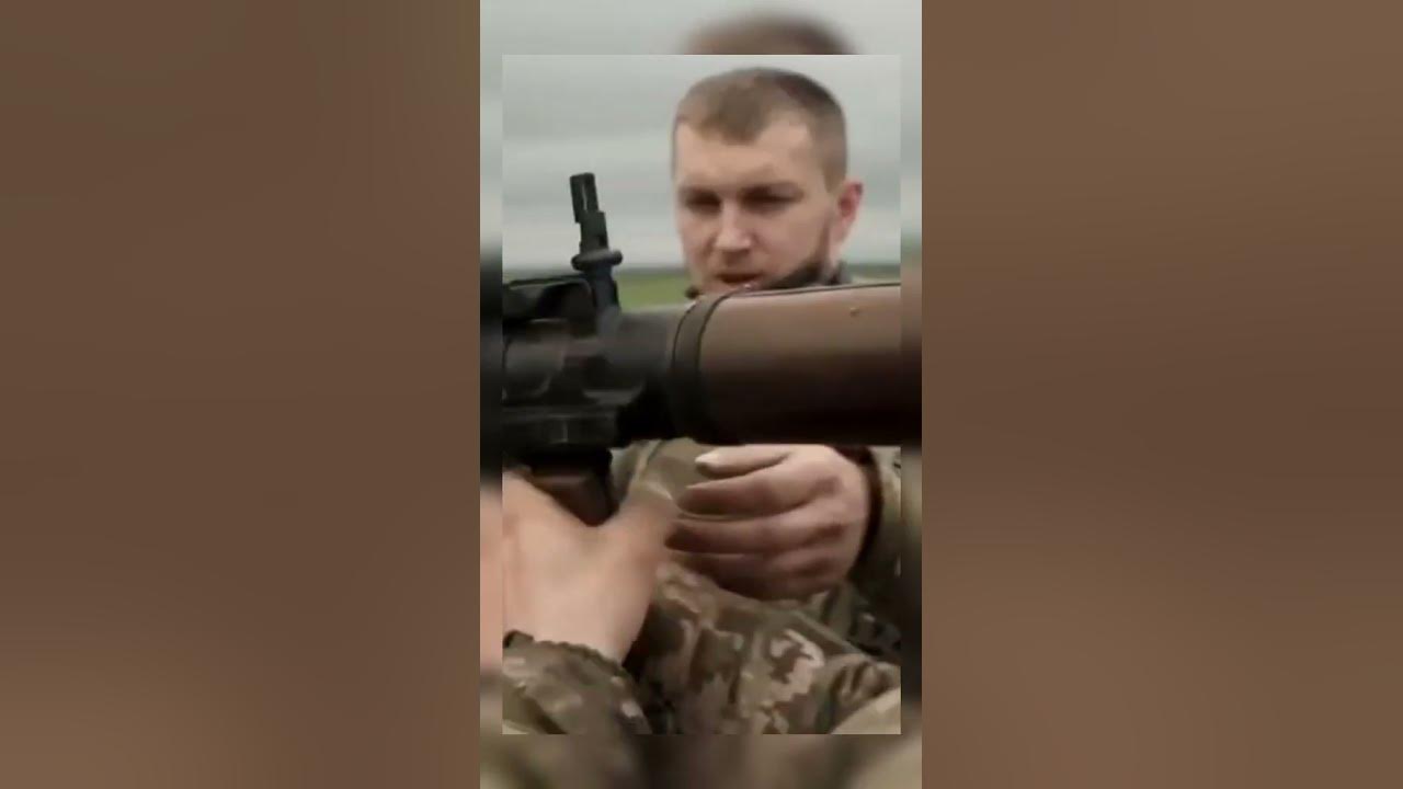 Працюють кулемети та гранатомети - YouTube