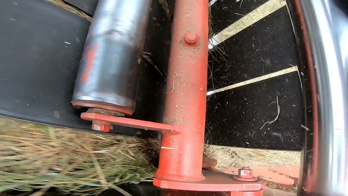 How we tie the twine in the baler 