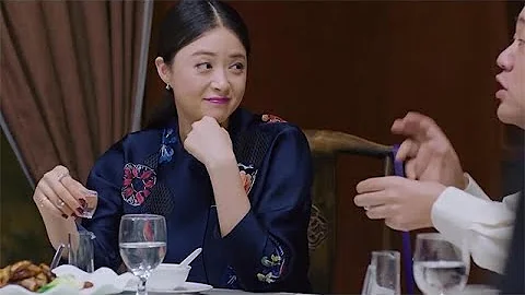 【♥樊勝美 曲連傑】油膩老總想灌樊勝美酒，不料看到樊姐喝酒這架勢，瞬間慫了 - 天天要聞