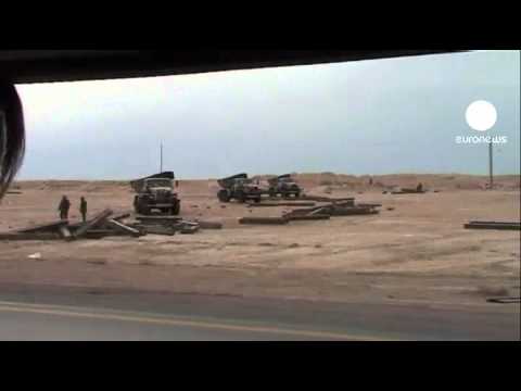 قوات القذافي تواصل تقدمها 