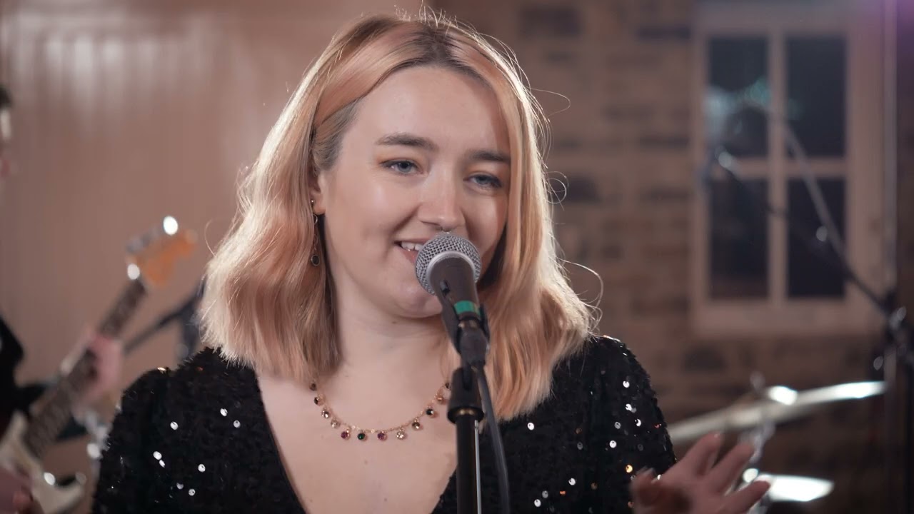 Wedding bands Ireland | In Vogue Wedding and function band official live promo video