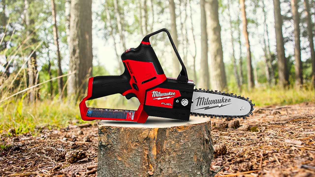 POTENCO Mini Chainsaw review - handy for trimming small branches