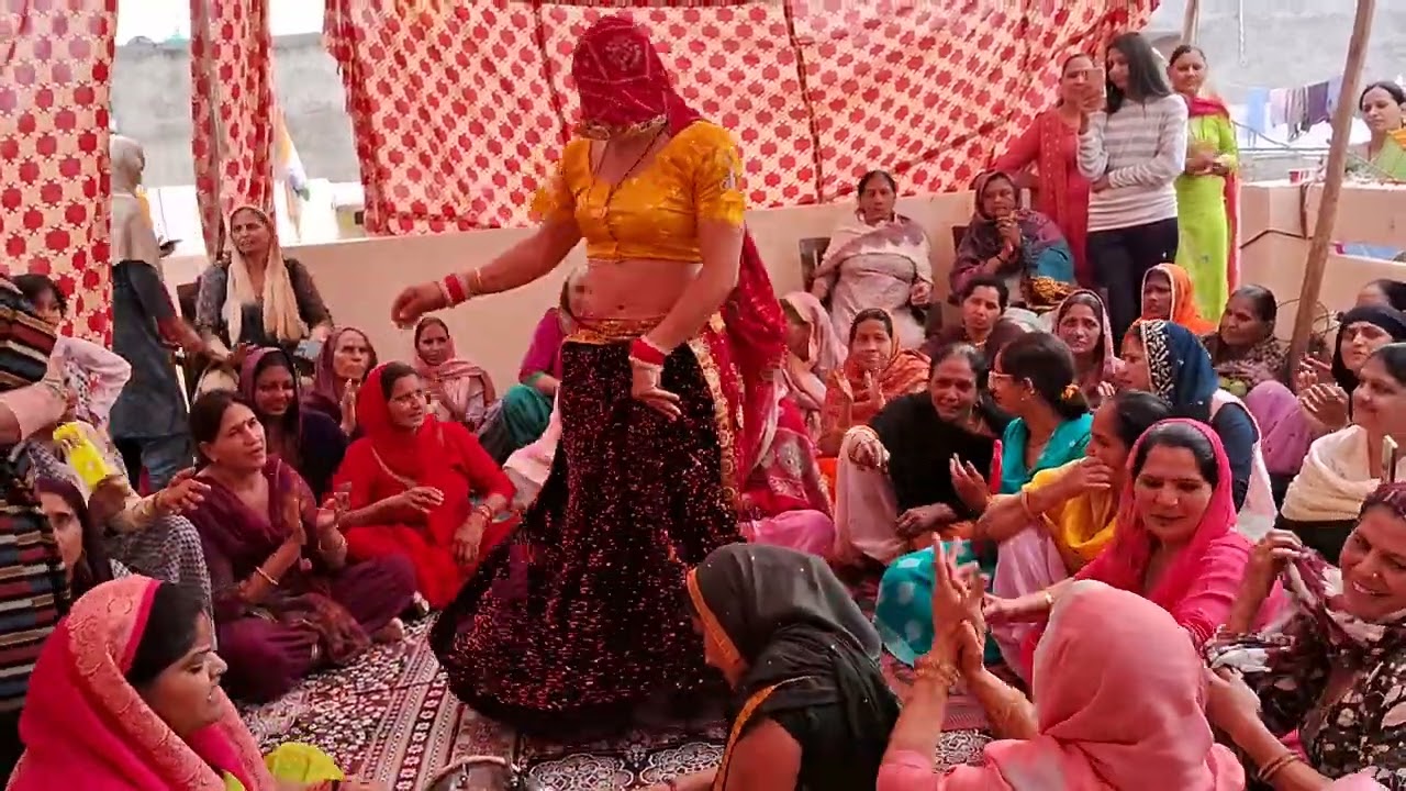 इतणा कसुता डांस💃 नही देखा होगा आज तक 💥 @apniharyanvidesibaat