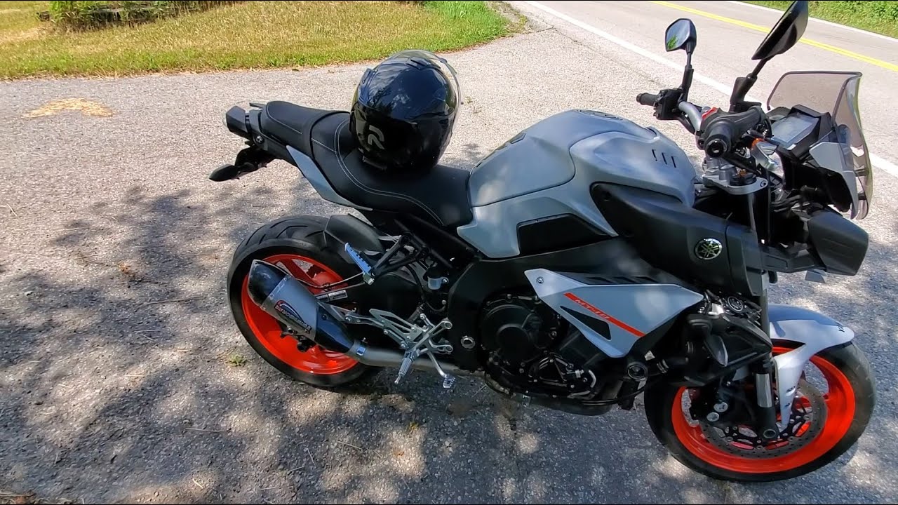 Yamaha MT10 Yoshimura Alpha T Race Series 3/4 Exhaust Revs