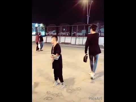 وظعي من اطلع ويه اخويه وبن عمي شنو الغريب بل فديوو