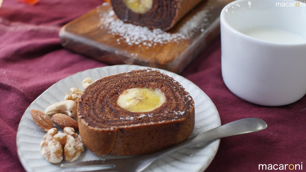 卵焼き器 でくるくる 簡単 チョコバナナ バウムクーヘンの レシピ 作り方 Youtube 卵焼き器 でくるくる 簡単 チョコバナナ バウムクーヘンの レシピ 作り方 Youtube