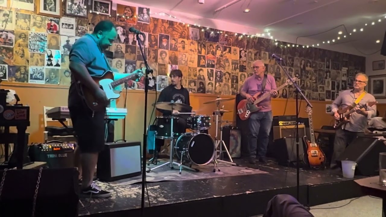 Police Cover @ The Grossman’s Tavern Blues Jam