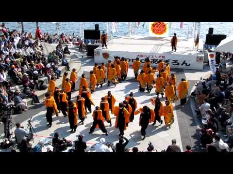 四天王寺大学　仏喜踊（Worldあぽろん2011）