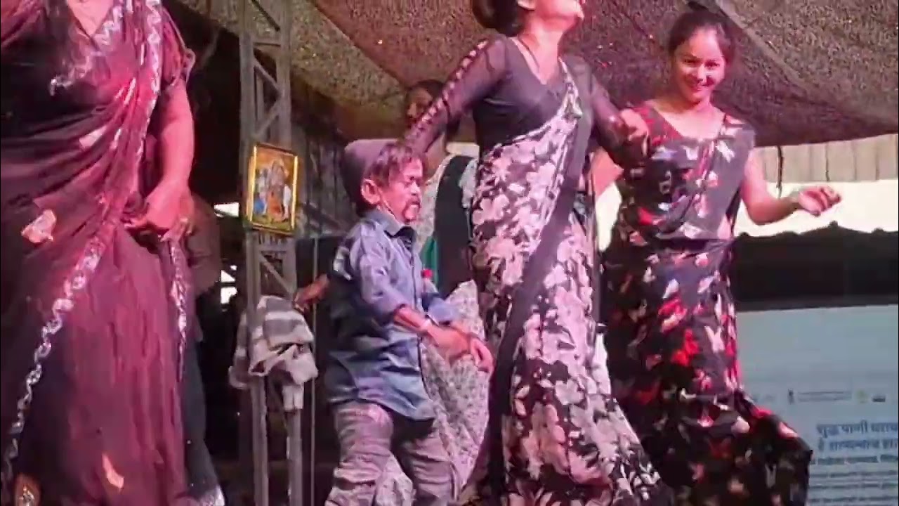 🔥 खान्देशी तमाशाची धमाल! 🎭😂