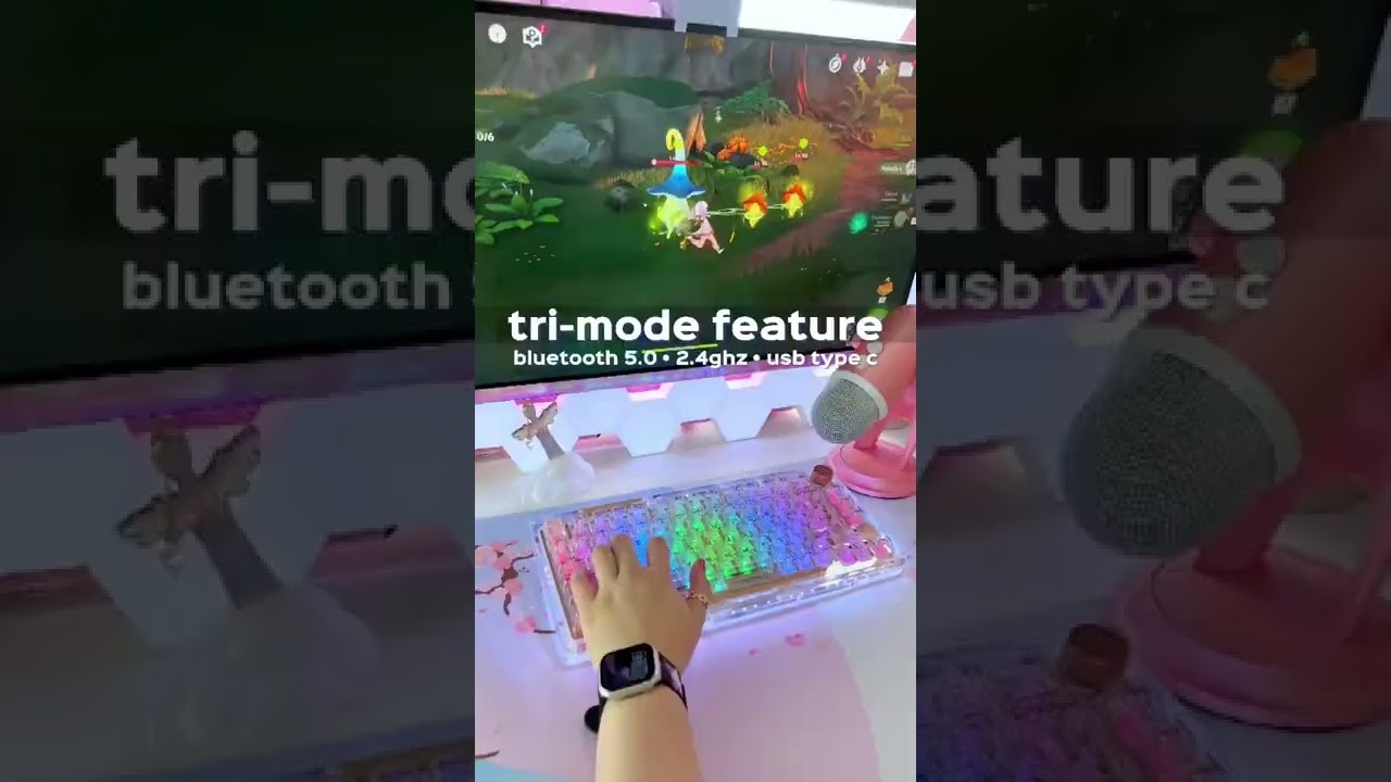 my very first Crystal clear mechanical keyboard 🤍 