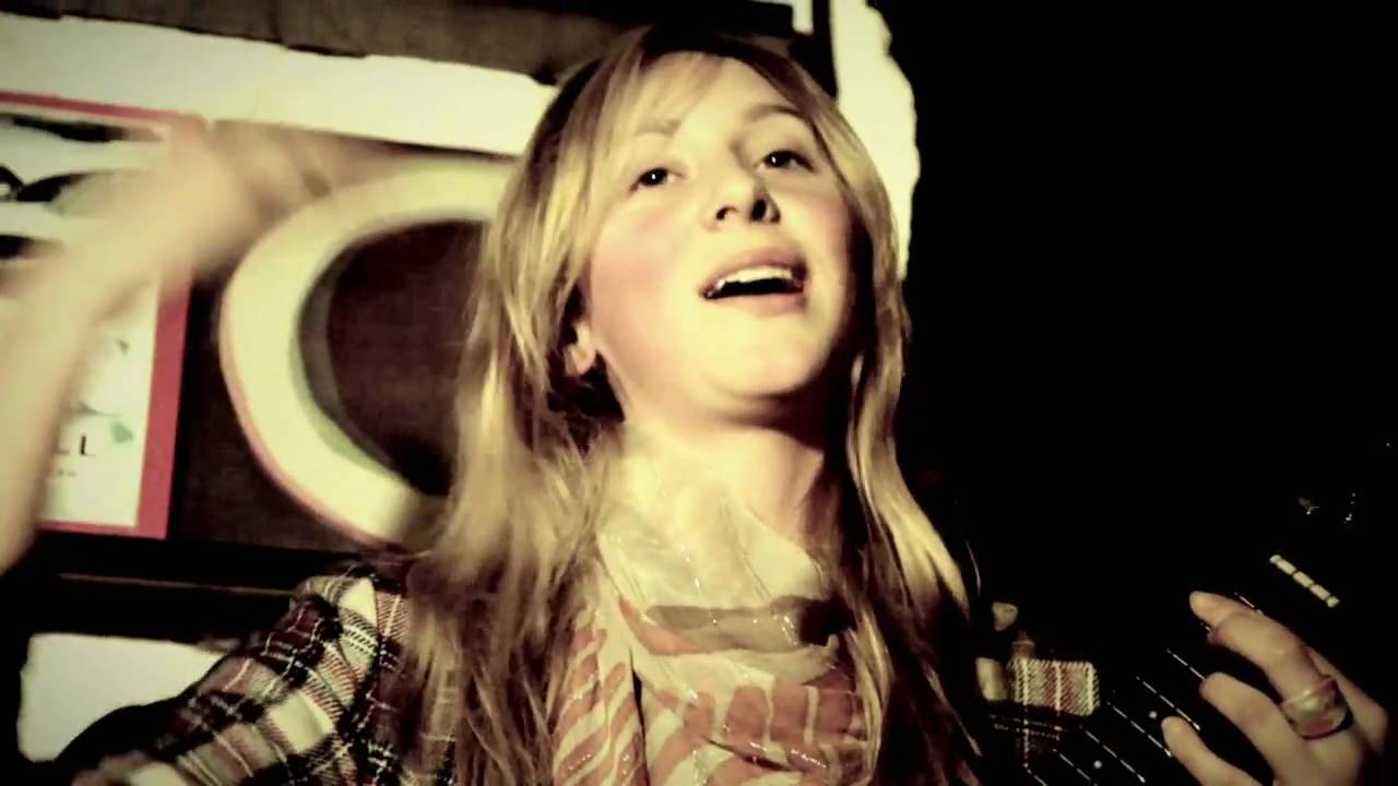 Le-HibOO.com » Sydney Wayser "Wouldn't be nice" (Beach Boys Cover)