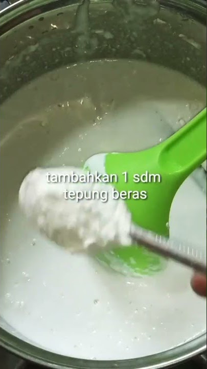 Tips Membuat Santan Kental Untuk Pelengkap Aneka Kue | Cukup Tambahkan Satu Tepung Ini #shorts #tips