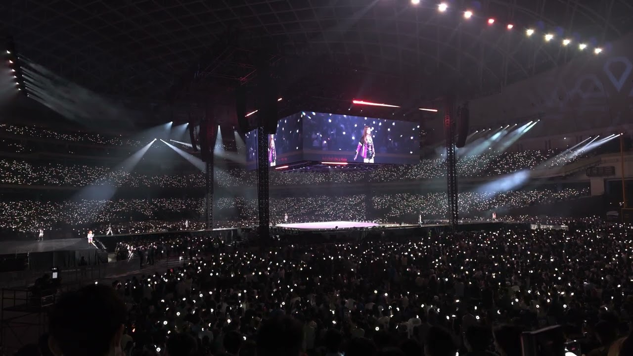 Twice - this is for - 台北場- Yes or Yes. - YouTube