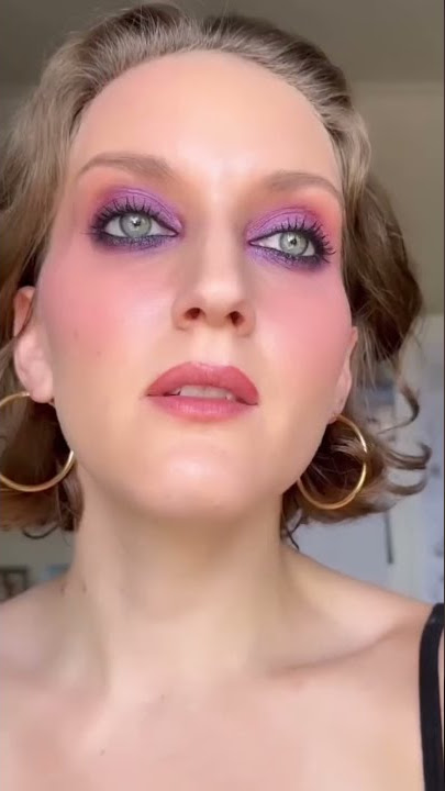 1920s or 1970s makeup? #1920smakeup #grungemakeup #disco #eyeliner #blackeyeliner #smokeyeye #beauty