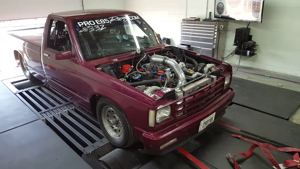 357 sbc E85 22 psi 1057 wheel Big slicks no intercooler sbc Lol still