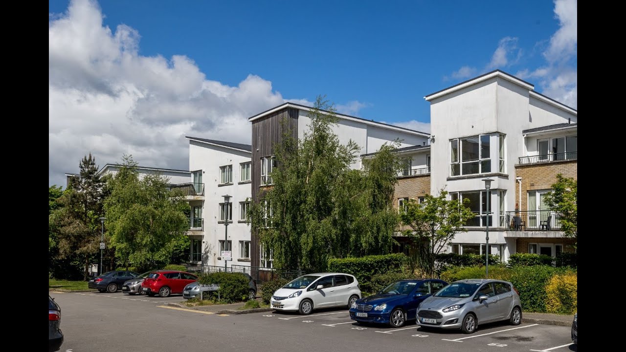 36 Bracken Hill, Blackglen Road, Simons Ridge, Sandyford, Dulin 18, D18 KTW8.