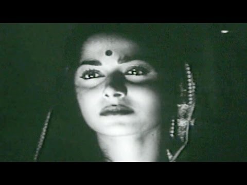 Waqt Ne Kiya Kya Haseen Sitam   Waheeda Geeta Dutt Kaagaz Ke Phool Song