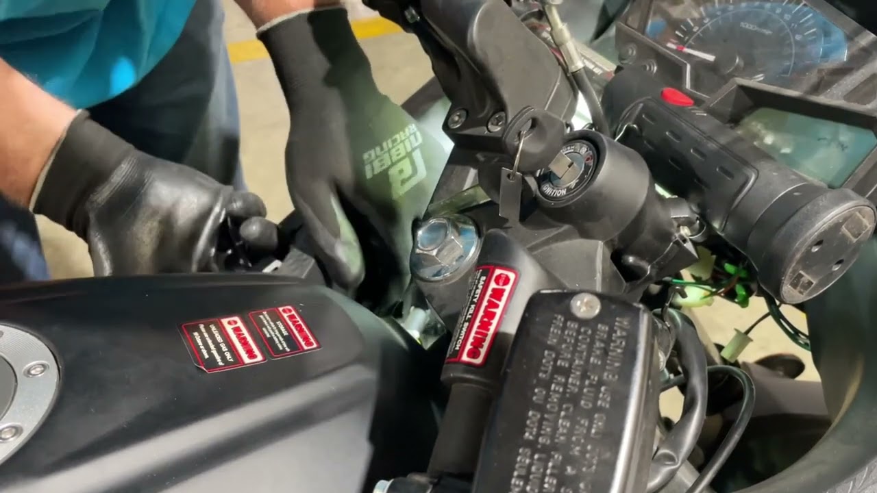 X22R MAX 250cc Motorcycle | Left Signal Light (H6-70092-1)