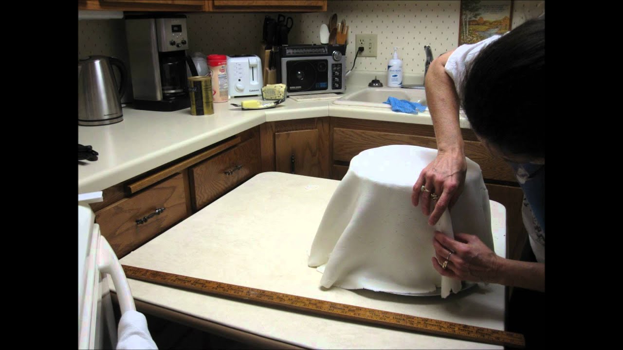 Make Drum Cake.wmv YouTube