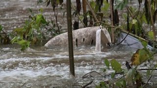 Onion Creek neighbors on edge during Saturday floods