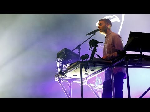 Disclosure  - When A Fire Starts To Burn at Glastonbury 2014