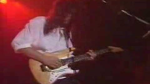 FIREHOUSE - Shake And Tumble (Live)