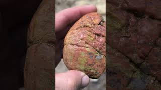 Zielony, czyżby unakit #mineral #rockhound #rockhoundingadventures #rockhoundingpolska #skarbynatury
