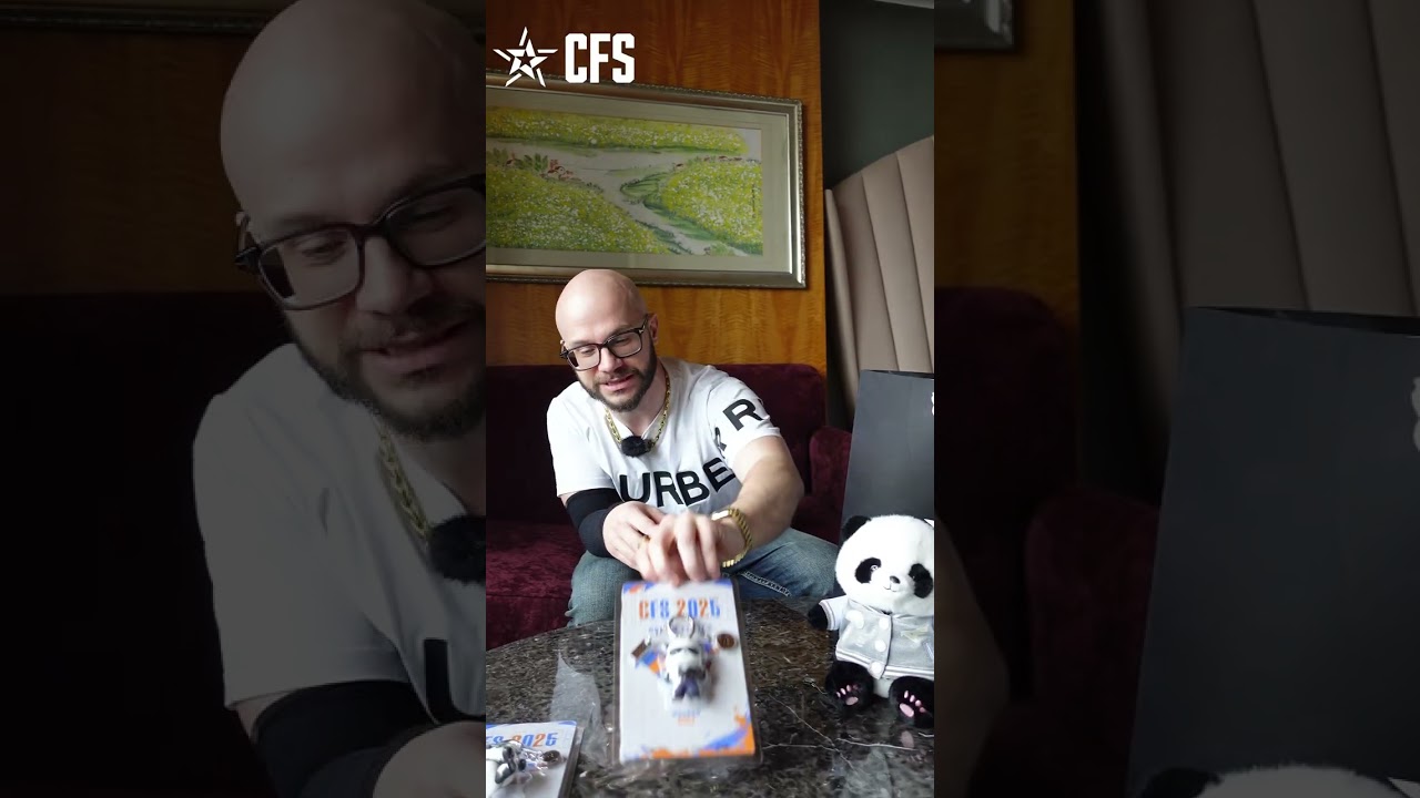 Распаковка подарочного набора игрока [CROSSFIRE STARS 2025] 