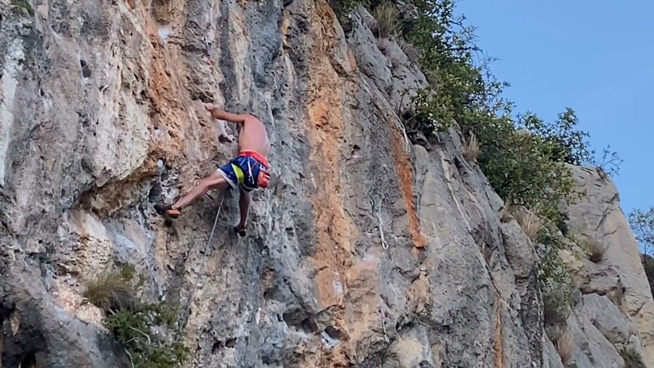 Escalada 7a "L'os" Marchuquera Top 50 al 2d go