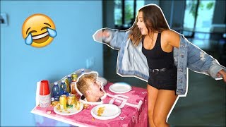 HEAD IN TABLE SCARE PRANK (FREAKOUTS)