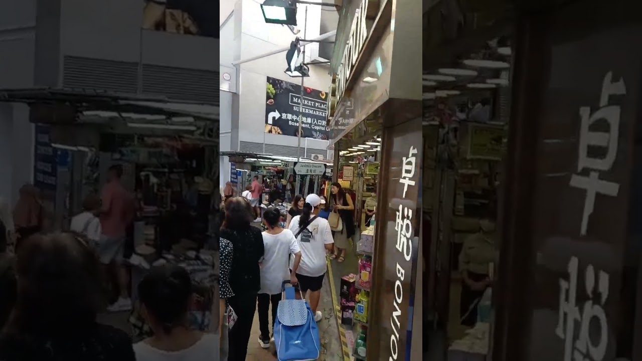 Time Square Hong Kong crowded  