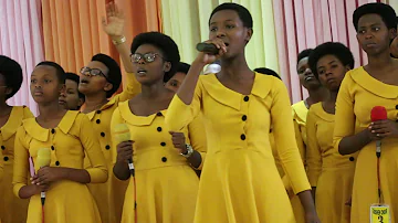 Vestina na Dorcas:Reba uko Goshen Choir baririmbye ya Chorus mukunda "Hallelua ya NEW Melody"